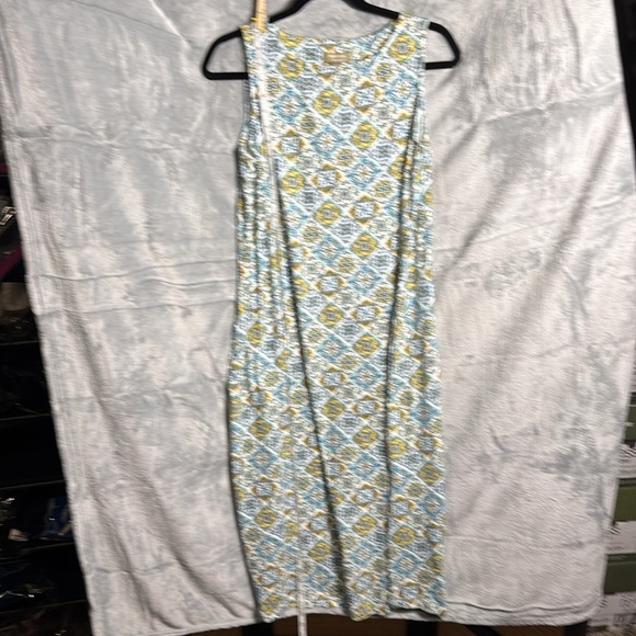 Naturals d&co. Dress size medium linen blend boat neck sleeveless  side pockets - Picture 6 of 10